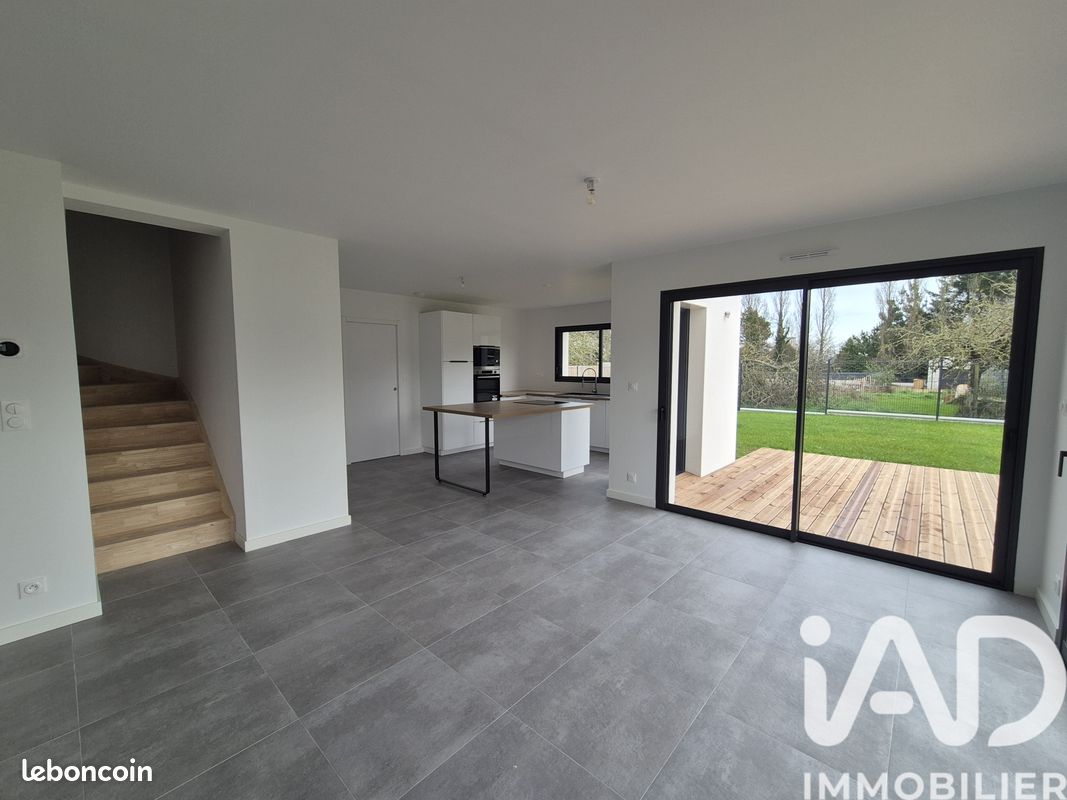 Maison 5 pièces 120 m² · à Tréveneuc · 120 m² · 409 000 €