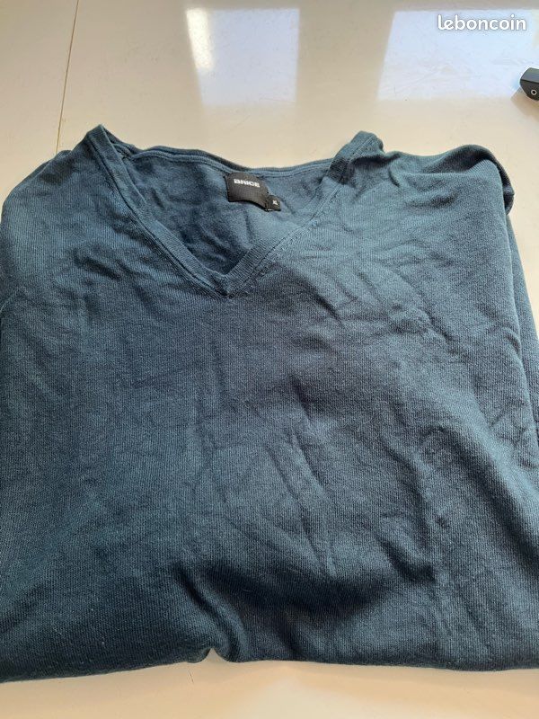 Pull homme Brice col V Vêtements