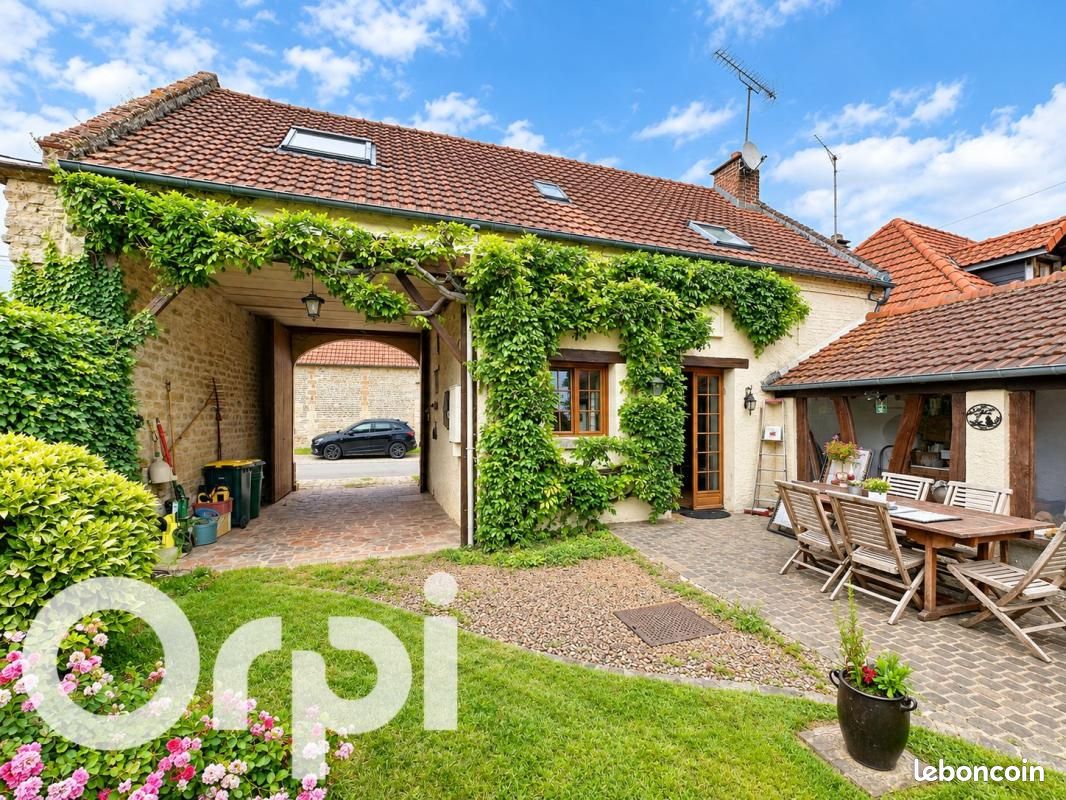 Maison 4 pièces 118 m² · à Mortemer · 118 m² · 200 000 €