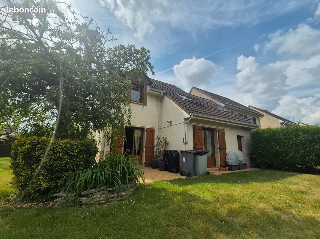 Maison 5 pièces 86 m² · à Bauvin · 86 m² · 185 000 €
