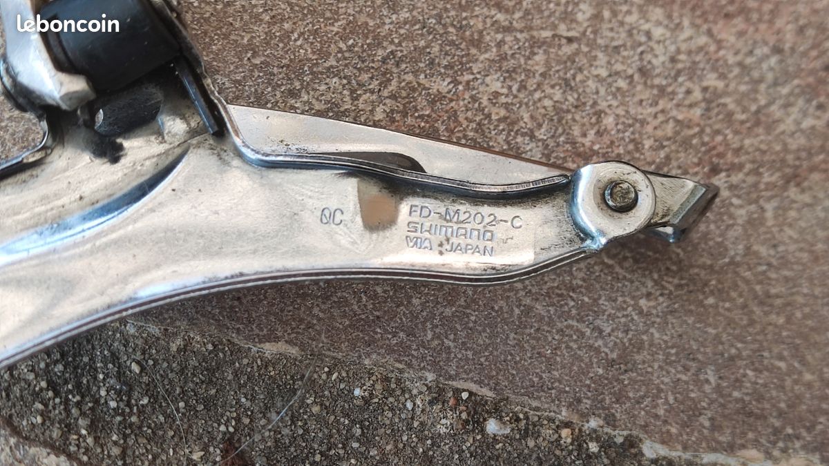 Dérailleur avant VTT vintage Shimano 200GS 28.6mm