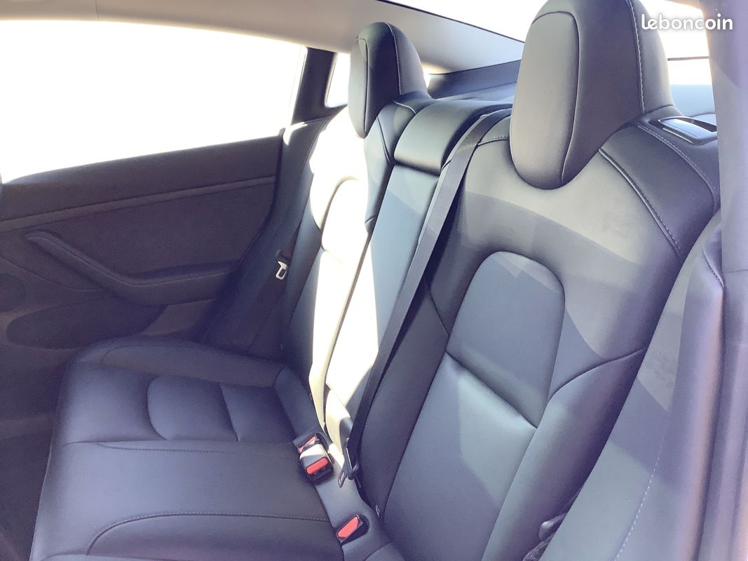 Tesla Model 3 2023 RWD - Véhicule d'occasion certifié (image 5)