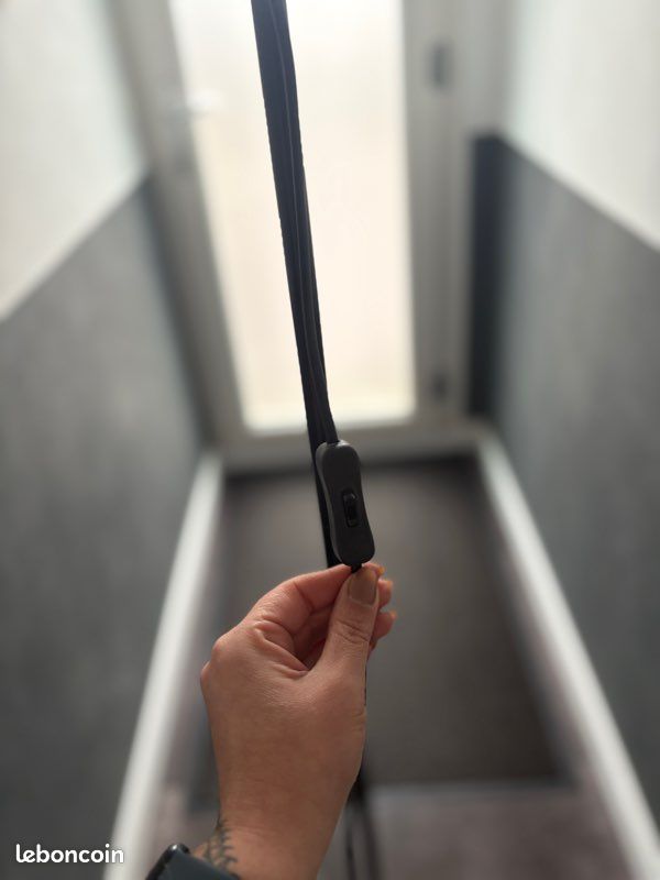 Lampadaire halogène noir (image 2)
