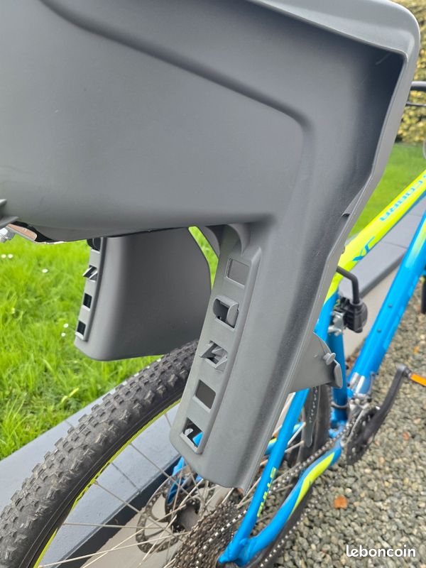 Siège arrière vélo pour grand enfant - Équipements vélos