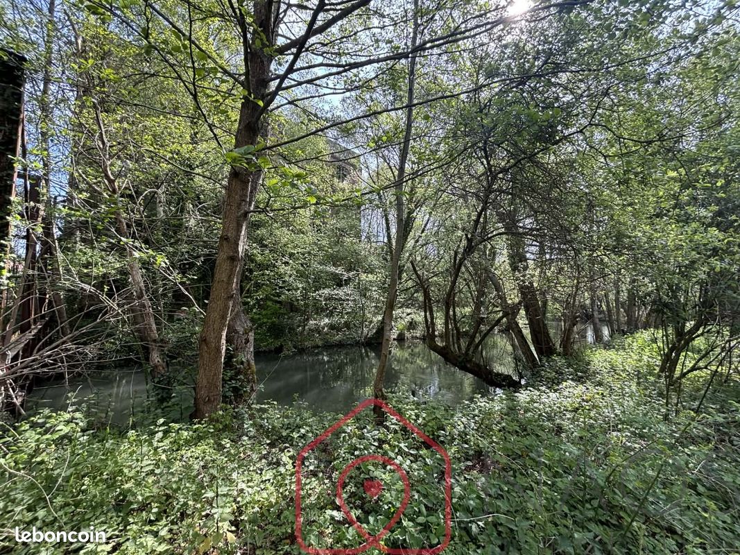 Terrain 27000 m² · à Beauchamps · 192 000 €