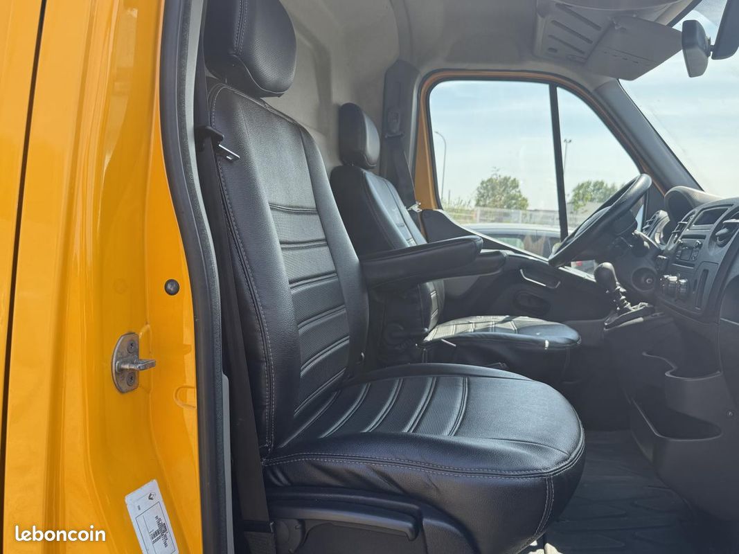 RENAULT MASTER Confort F3500 L2H2 2.3 dCi 145 CV 05/2017 garantie 12 mois (image 6)