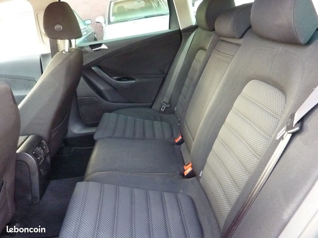 Volkswagen PASSAT SW 2.0 TDI 140CH CONFORTLINE DSG6 (image 14)