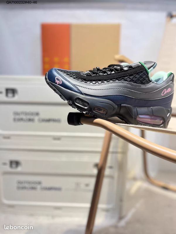 Nike Air Max 95 x Corteiz Noir Rose (image 2)