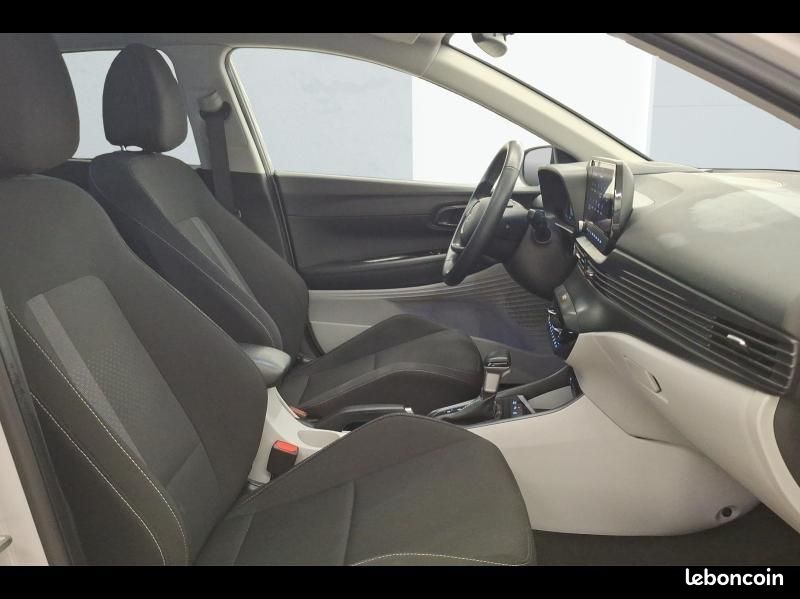 Hyundai i20 1.0 T-GDi 100ch Executive DCT-7 (image 11)