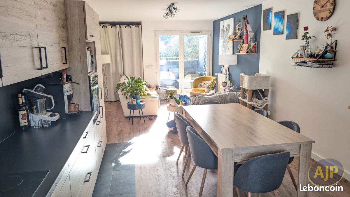 Appartement 3 pièces 66 m² · à Pessac · 66 m² · 950 €/mois