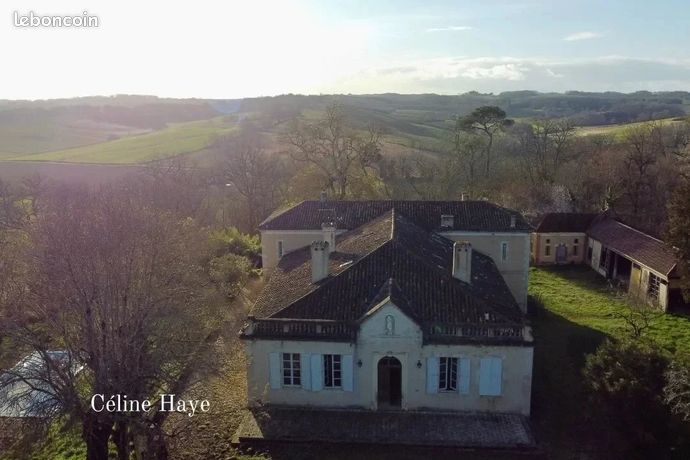 Propriété 16 pièces 620 m²