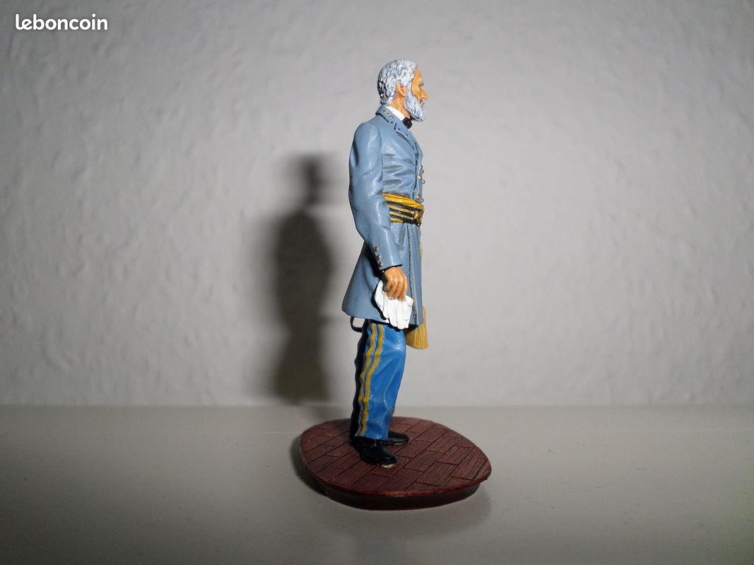 FIGURINE 54MM BENEITO monté et peint,no andrea ,pegaso ,métal modeles