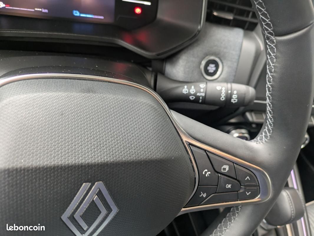 Renault Clio V E-TECH FULL HYBRID 145CH GSR2 TECHNO (image 10)