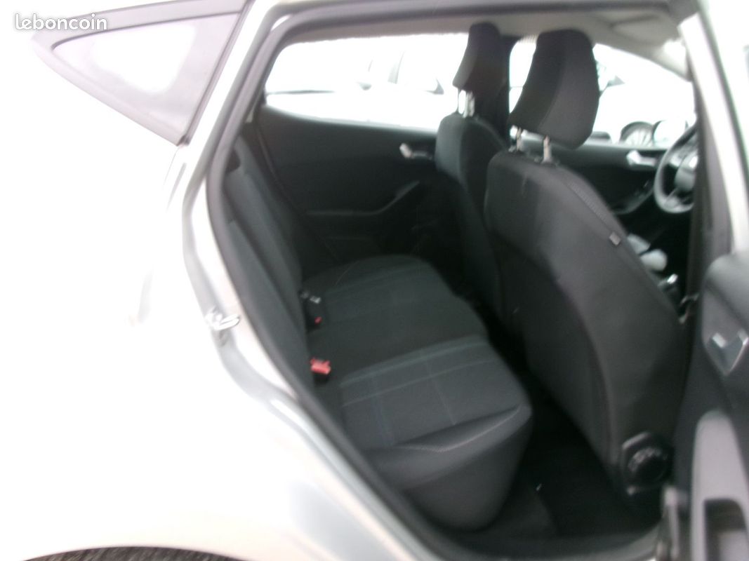 Ford FIESTA 1.1 85CH BUSINESS NAV 5P EURO6.2 (image 24)