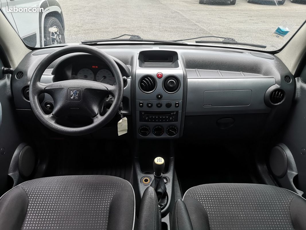 Peugeot Partner 1.6 HDI 16v 75Ch Relax (image 6)