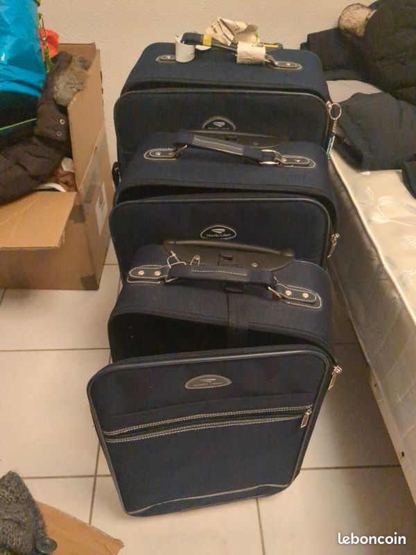 Lot de 3 Valises (image 2)