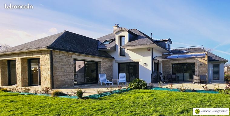 Propriété 6 pièces 261 m²