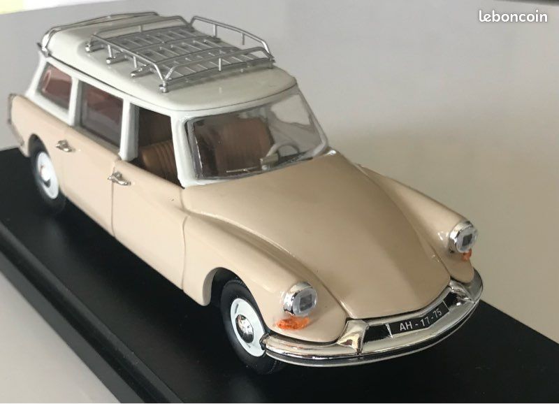 Joustra Citroën DS Ou ID 19 Break à Friction - Voiture Miniature Vintage - Années 60