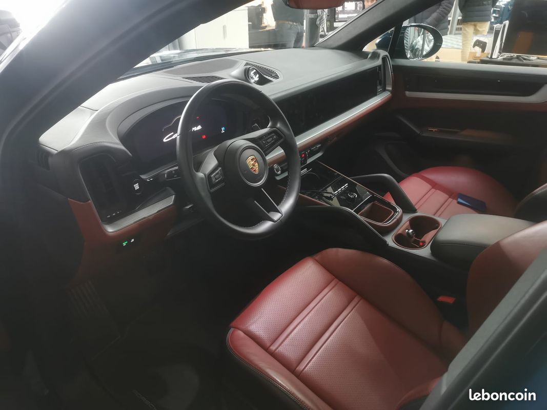 Porsche Cayenne Coupé 3.0 V6 TURBO HYBRIDE Toit panoramique Caméra 360 ° (image 7)