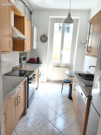 Appartement meublé 850 à Grenoble — 2
