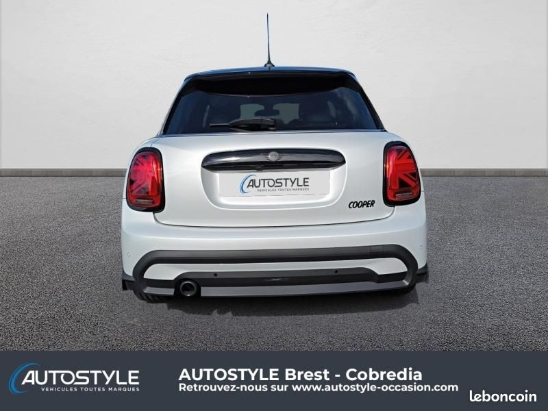 Mini Mini 5 Portes Cooper 136ch Edition Premium BVA7 (image 9)
