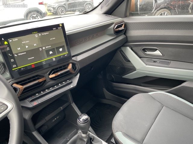 Dacia Duster 1.2 130 MILD HYBRID 4X2 EXTREME (image 14)