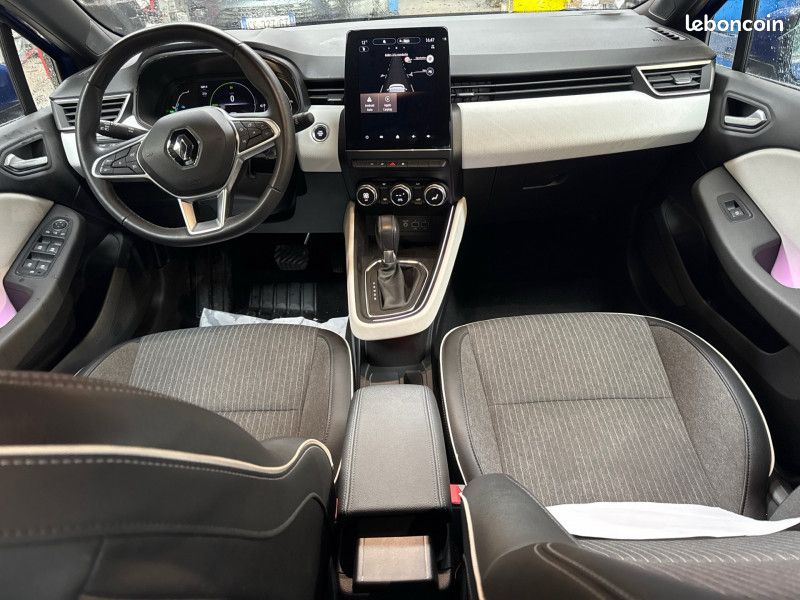 Renault CLIO V 1.6 E-TECH HYBRIDE 140CH INTENS -21N (image 9)