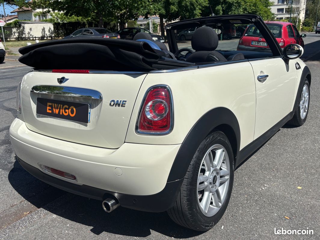 MINI CABRIO ONE 98CH CABRIO PACK SALt (image 5)