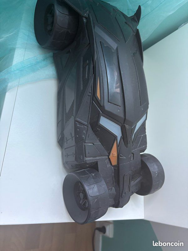Voiture Batman (image 1)