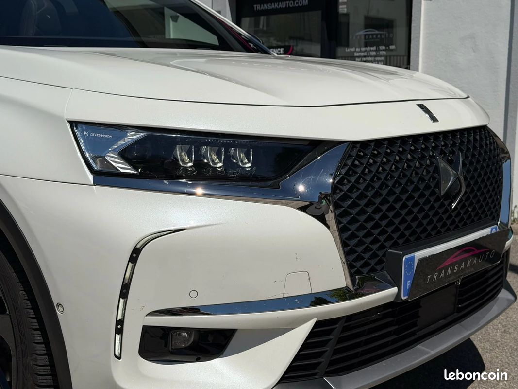 DS DS7 CROSSBACK BlueHDi 180 EAT8 Grand Chic OPERA - SUIVI COMPLET - ATTELAGE - TOIT OUVRANT - CAMERA 360 (image 9)