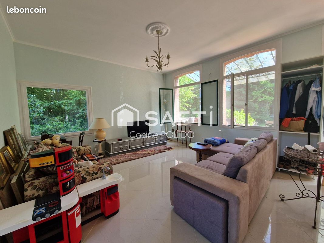 Maison 6 pièces 148 m² · à Crépy-en-Valois · 148 m² · 310 000 €
