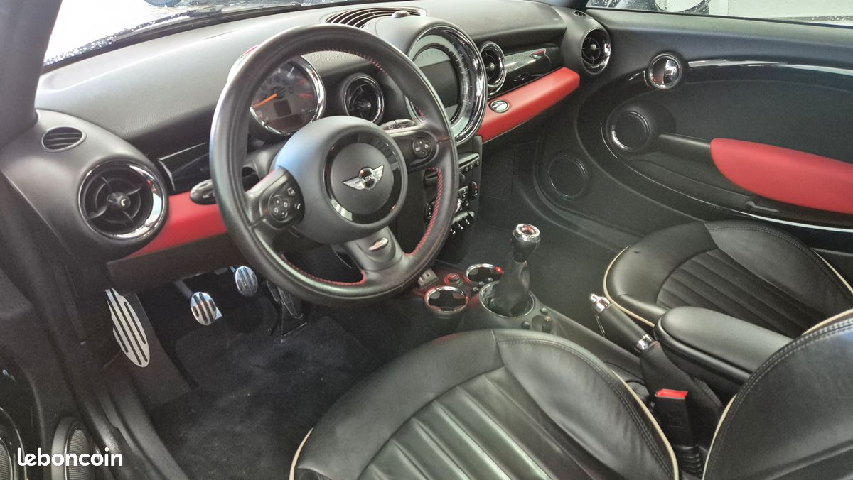 MINI 1.6i TURBO 211 JOHN COOPER WORKS (image 3)