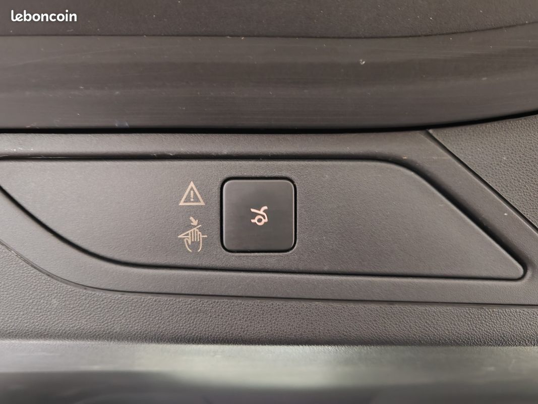 Citroën C4 Picasso 1.6 HDI 115 BV6 1.6 EHDI 115ch BV6 Exclusive (image 7)