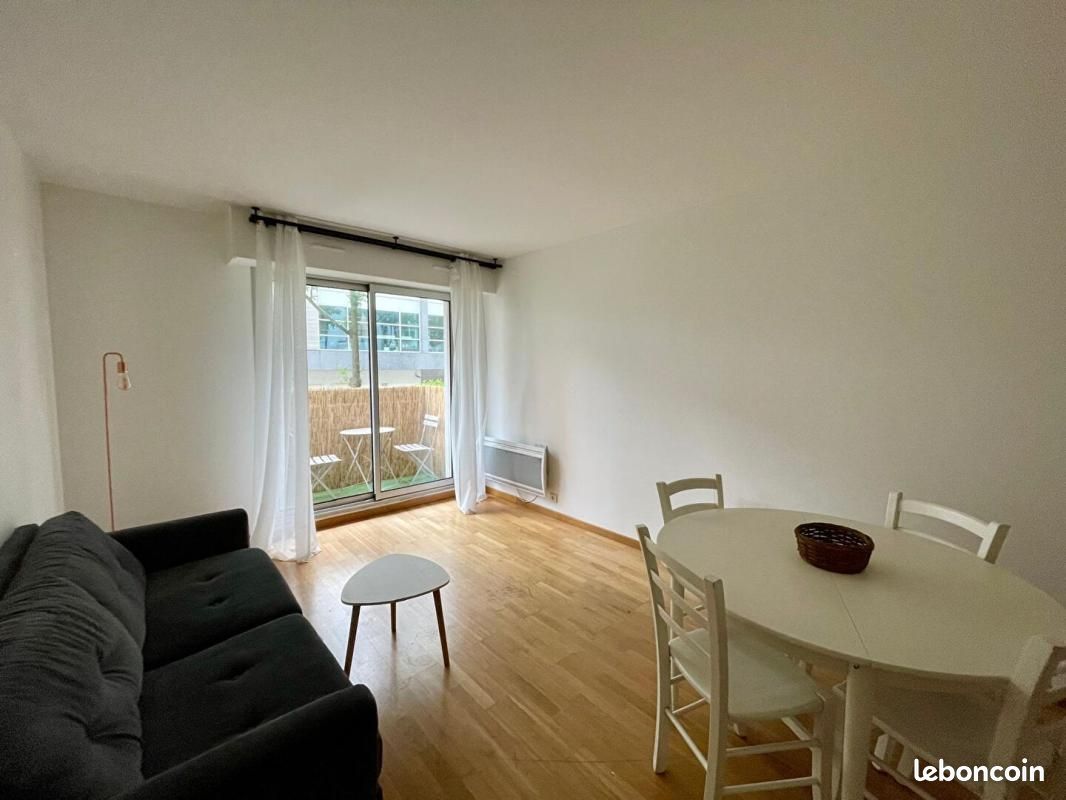 Appartement 2 pièces 44 m² · à Paris · 44 m² · 1 466 €