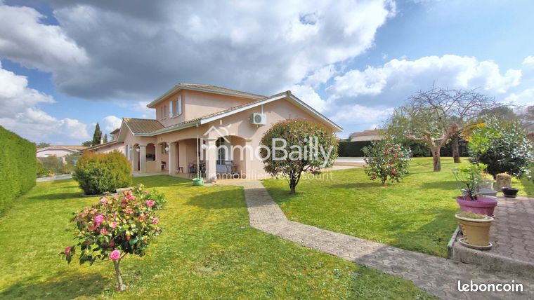 Maison 6 pièces 135 m²
