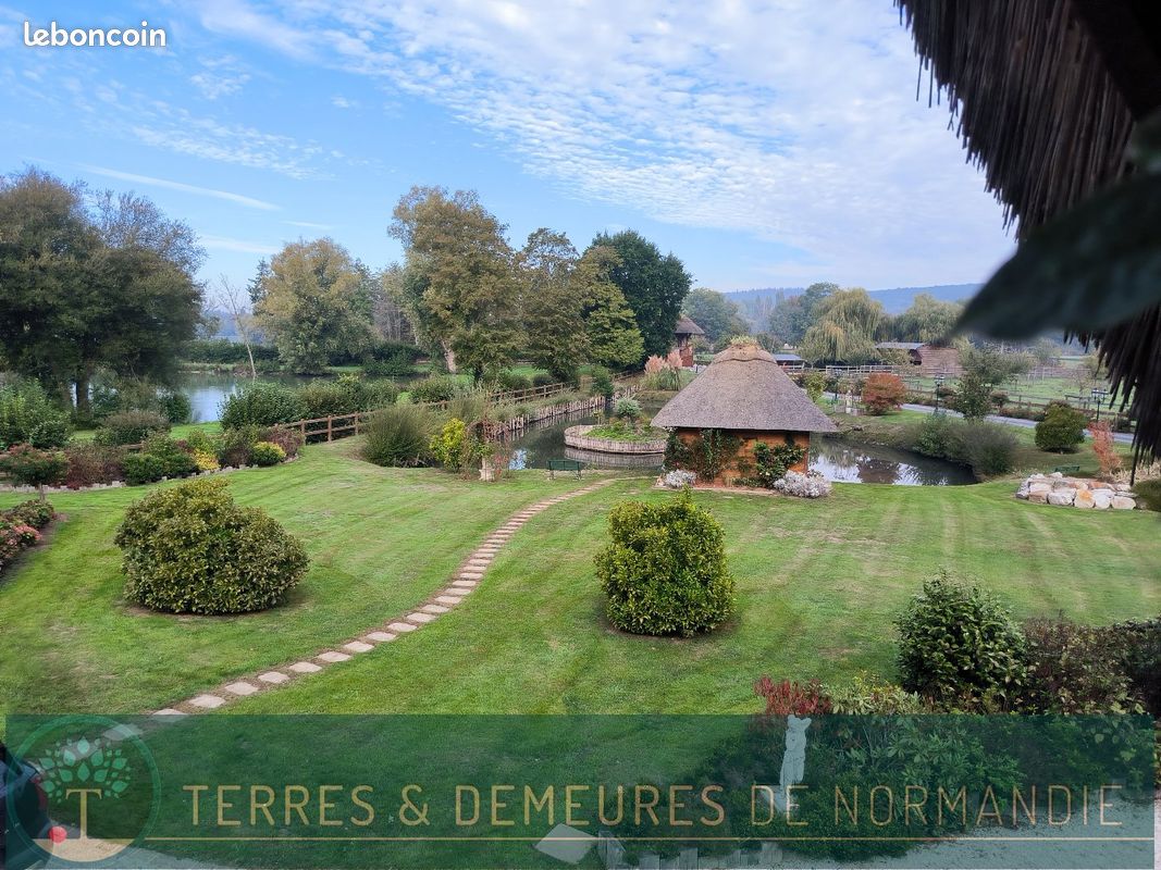 Maison 8 pièces 347 m² · à Pont-Audemer · 347 m² · 1 390 000 €