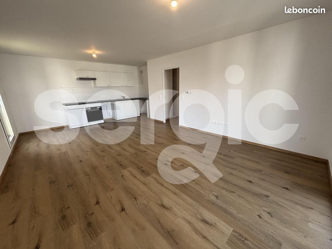 Appartement 3 pièces 72 m² · à Villeneuve-d'Ascq · 72 m² · 898 €/mois