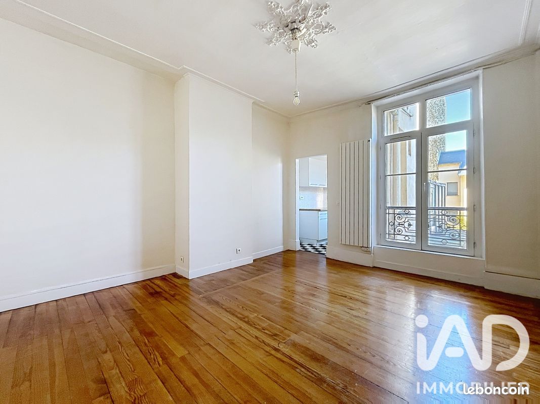 Appartement 3 pièces 61 m² · à Versailles · 61 m² · 370 000 €