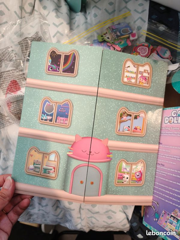 Jeu De Société Gabby Et La Maison Magique – Fête For-miaou-dable : Décorez La Maison, Collectionnez Les Charms, Serre-têtes Chat Adorables – Dès 4 Ans – 2 à 4 Joueurs – 30 Min De Fun