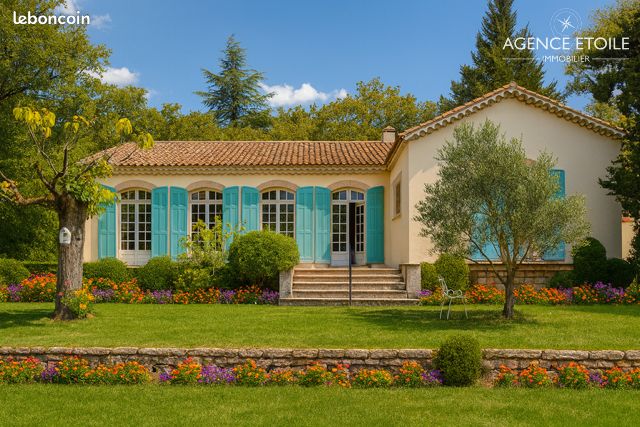 Maison 6 pièces 178 m² · à Lamanon · 178 m² · 630 000 €