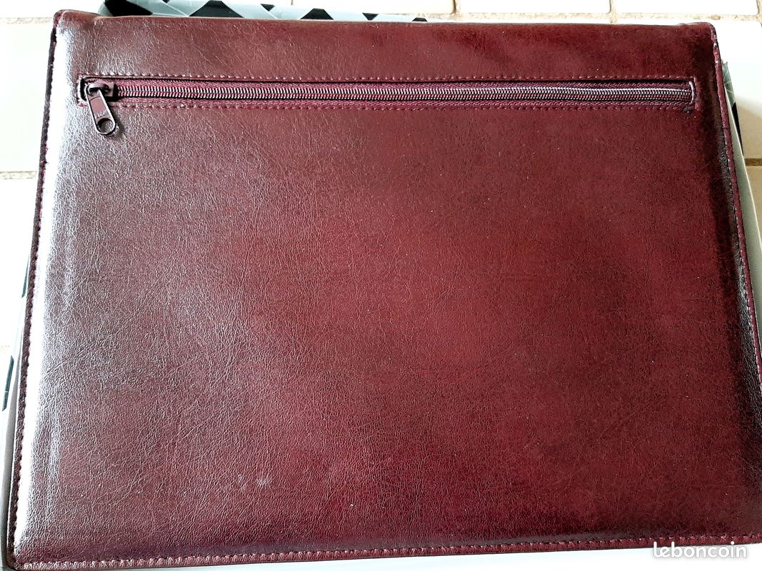 Porte-documents bordeau neuf (image 3)