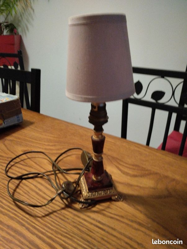 Lampe de chevet ancienne (image 1)