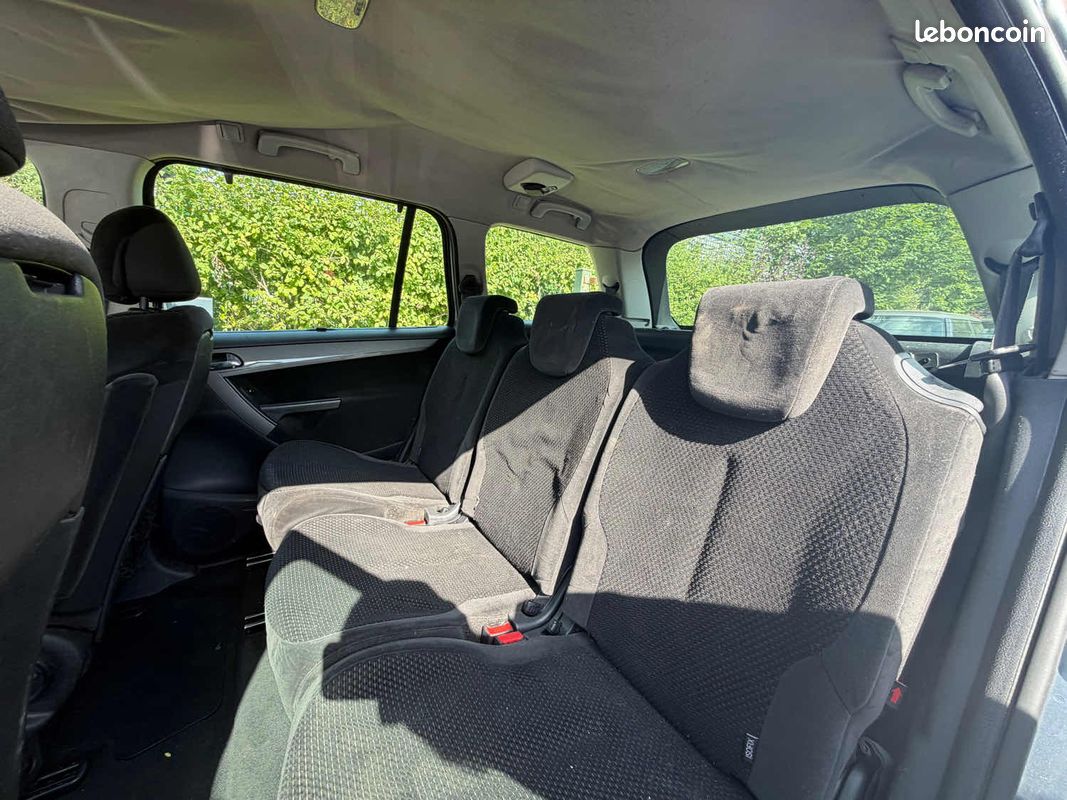 Citroen C4 1.6 Hdi 110 2008 (image 9)