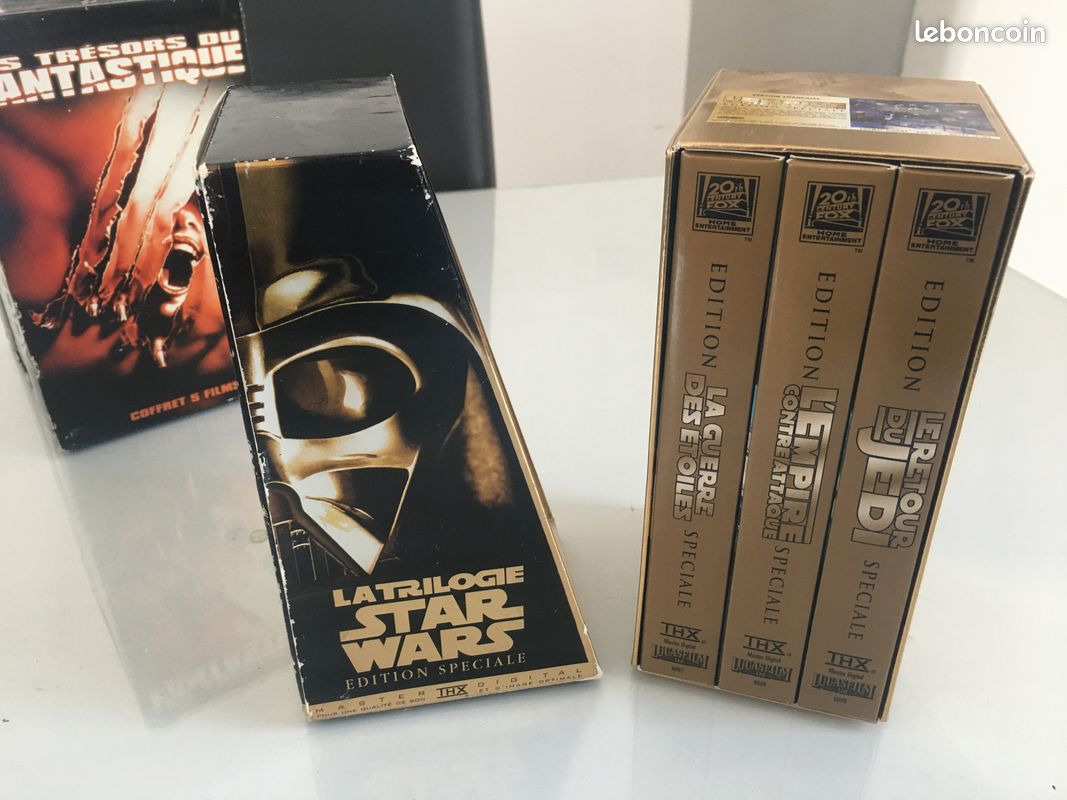 Coffret Collector 3 K7 VHS STAR WARS (image 1)