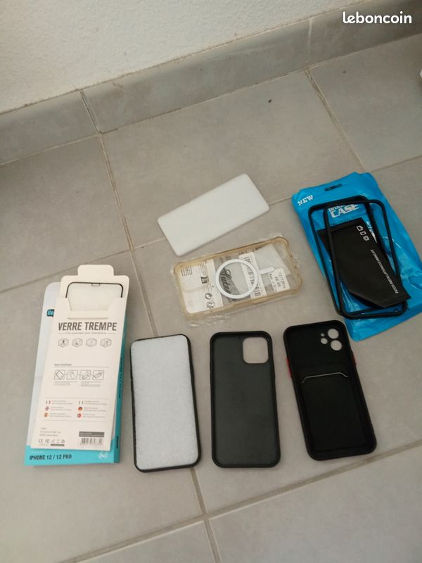 Coque et étui verre trempé iphone 12 et 13 (image 1)
