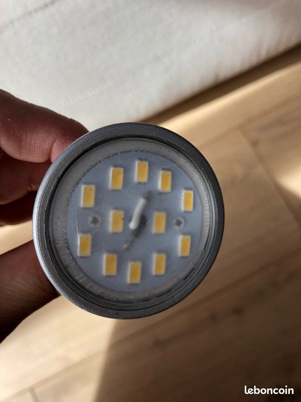 Ampoule Led GU5.3 xanlite 5,5w 4000k angle 100 (image 3)
