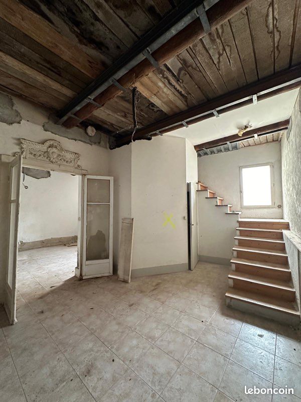 Appartement 2 pièces 56 m² · à Marseille · 56 m² · 180 000 €