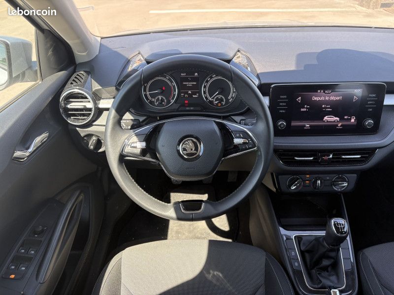 Skoda FABIA 1.0 MPI 80CH AMBITION *TVA RECUPERABLE (image 18)