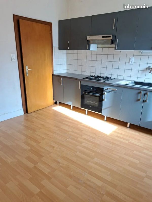 Appartement 5 pièces 95 m² · à Algrange · 95 m² · 740 €/mois