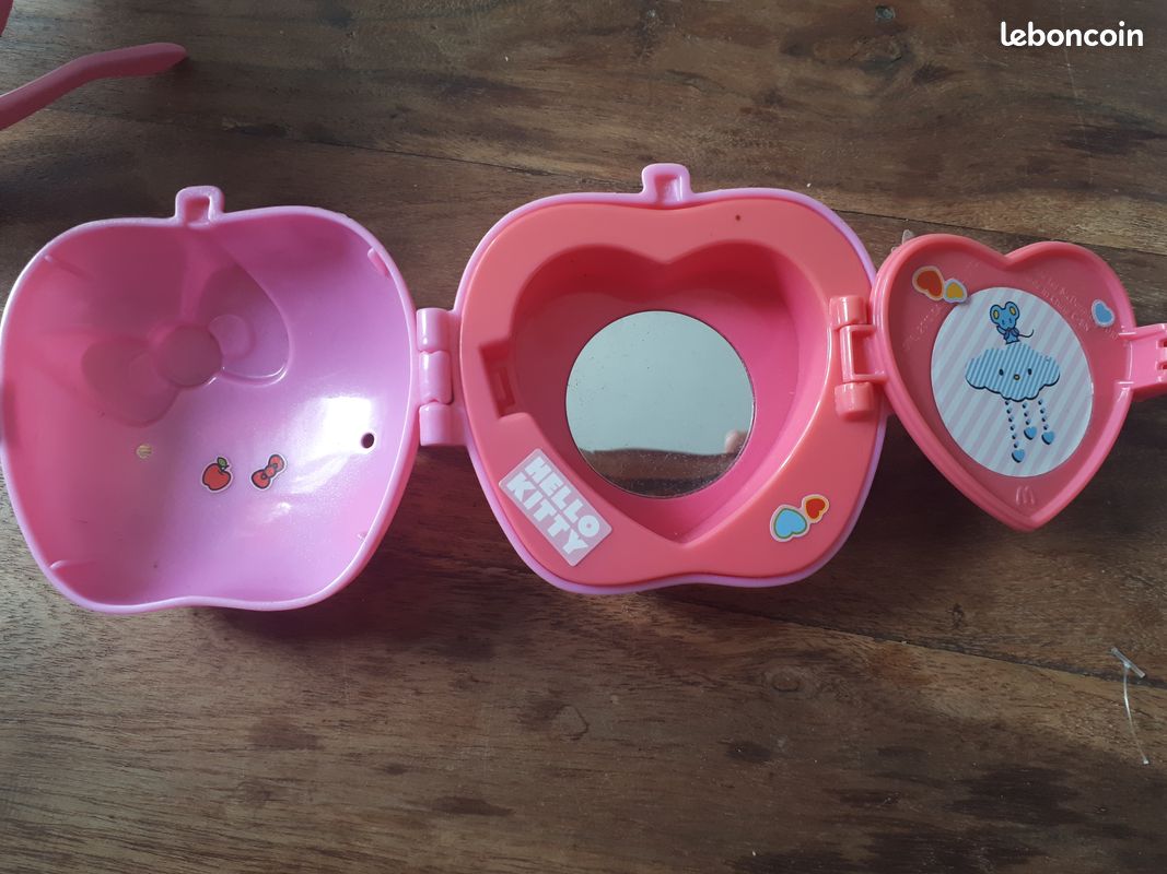Trousse et accessoires hello kitty (image 11)
